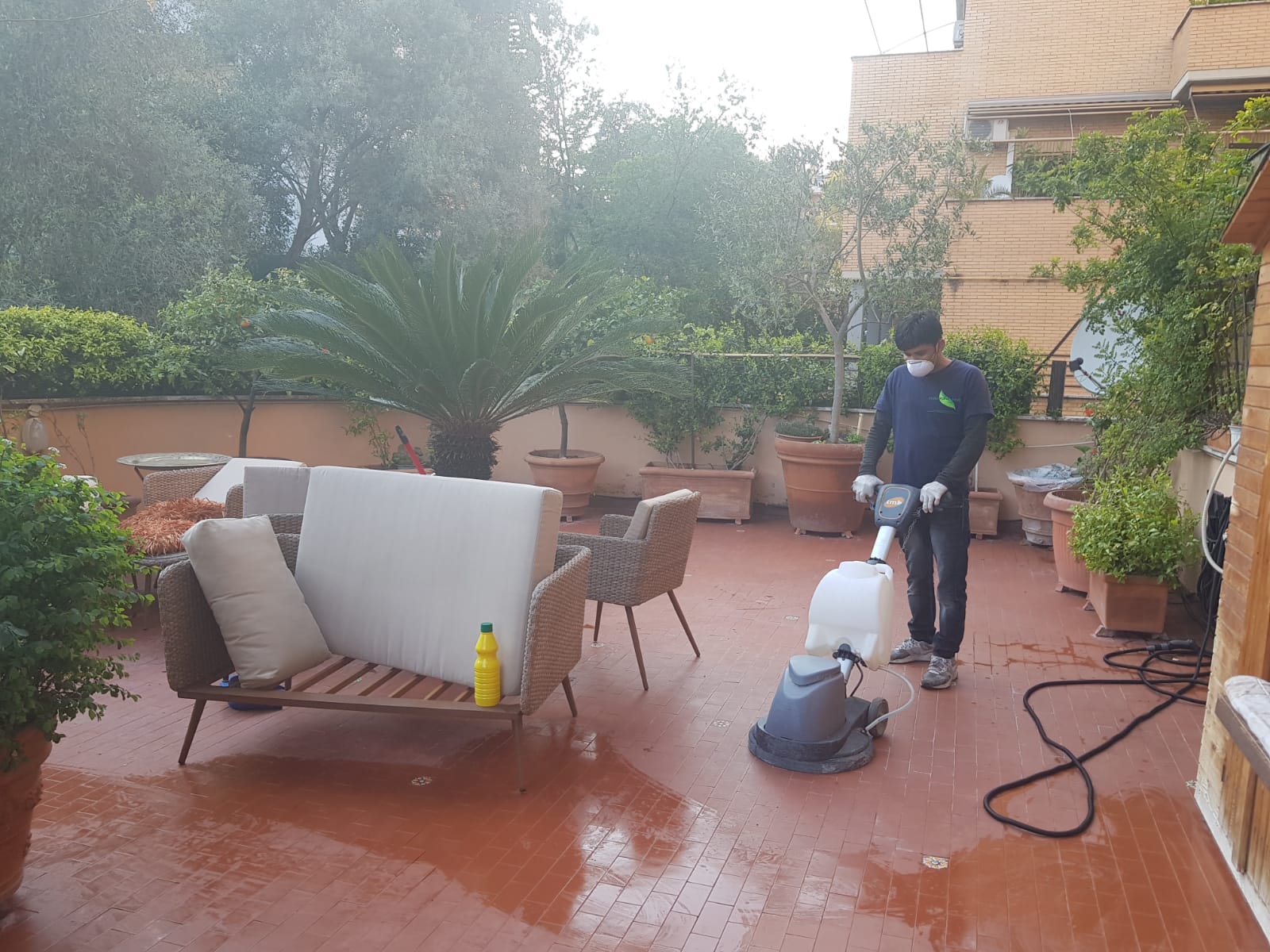 Pulizia terrazzo - Impresa pulizie Roma